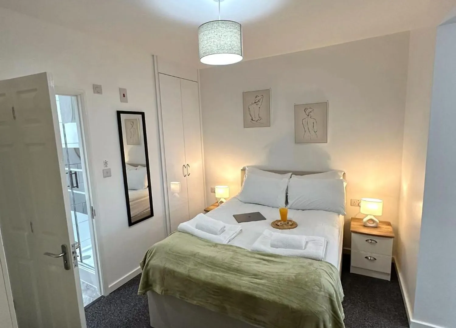 Newmarket Road Studios And Suites By Tas Accommodations Cambridge